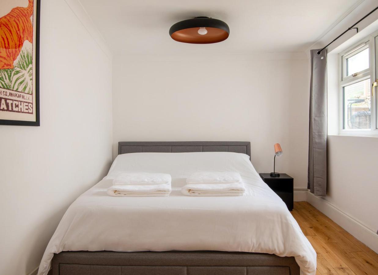 -Newly Refurbished- Stylish Apartment 5 Minutes From Station W Garden Brighton Exteriör bild