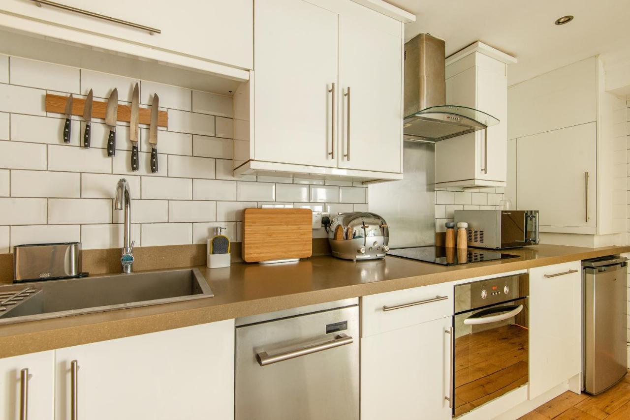 -Newly Refurbished- Stylish Apartment 5 Minutes From Station W Garden Brighton Exteriör bild